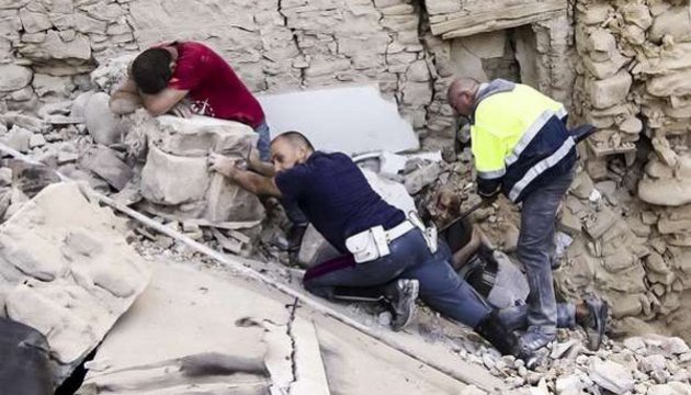 В Італії оголосили жалобу за жертвами землетрусу