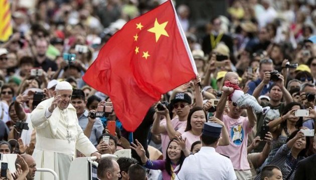 Ватикан хоче стати ближчим до Китаю