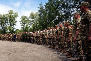 Міноборони пропонує збільшити чисельність армії на 10-20 тисяч