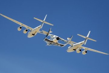 Virgin Galactic отложила тестовый запуск своего корабля из-за карантина