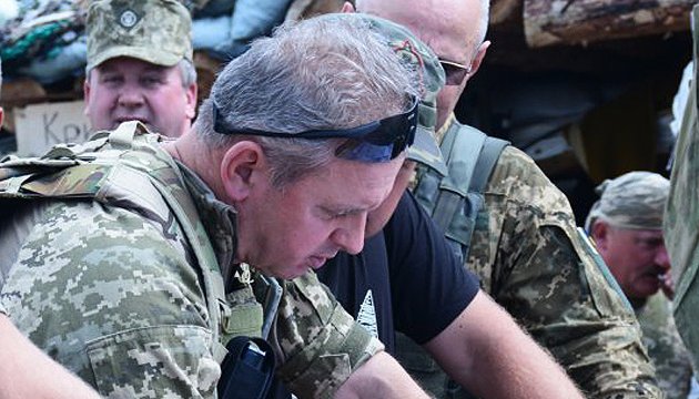 Росія планує розгорнути на Донбасі третій армійський корпус - Муженко 