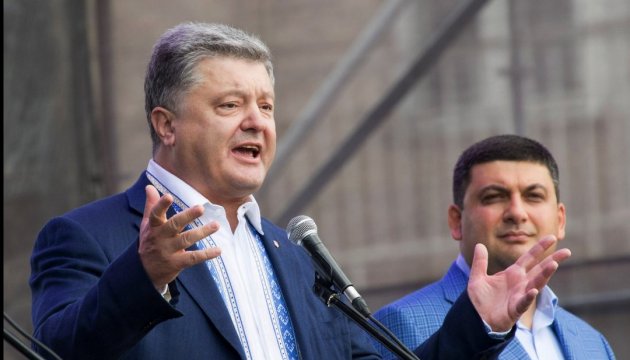 President Poroshenko asks diplomats to assist in release of journalist Sushchenko 