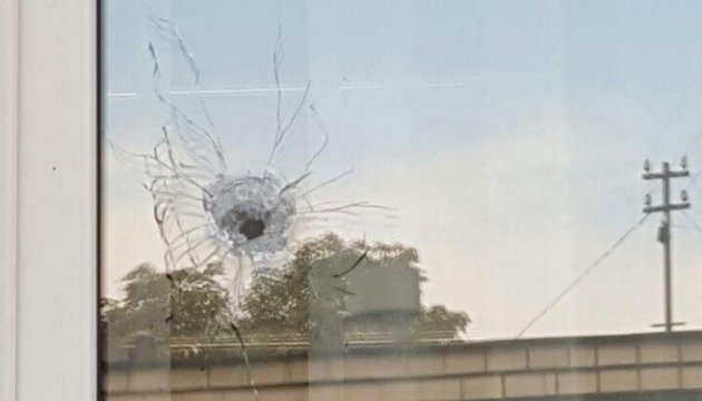 Стрілянина у Київському обласному пологовому будинку: загинув чоловік
