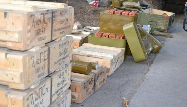 У Москві знайшли вантажний вагон із 200 ящиками боєприпасів - ЗМІ