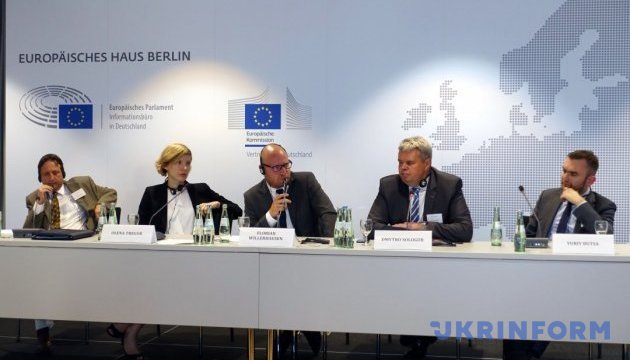 Європейські та українські експерти поговорили про боротьбу з корупцією