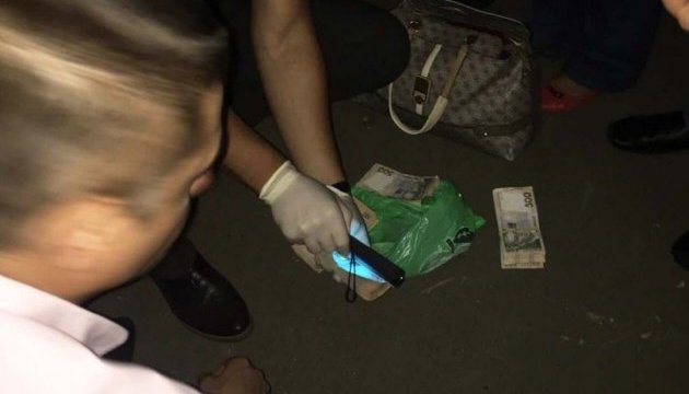 Заступника голови Київської ОДА затримали з хабарем