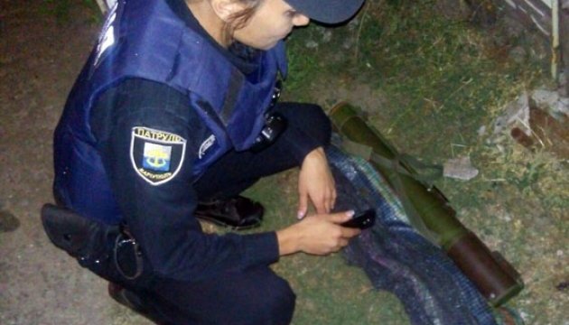 Діти знайшли заряджений гранатомет у Маріуполі