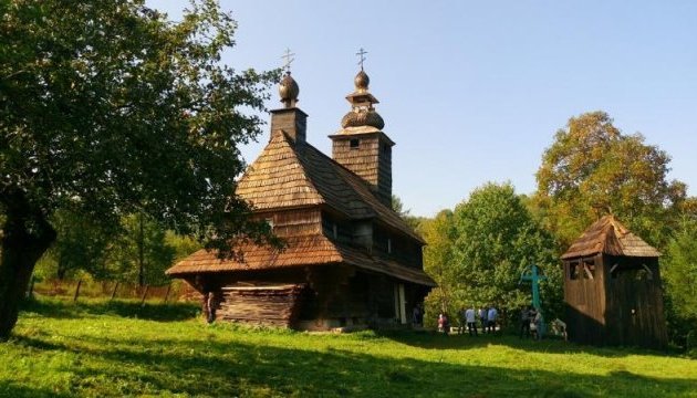 Москаля звинуватили у спотворенні старовинної церкви під час реставрації