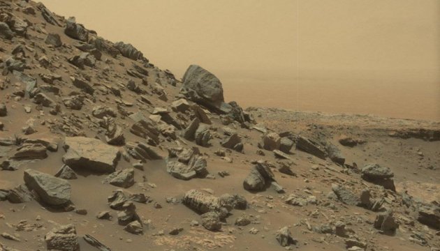 Зонд «Кьюріосіті» зробив вражаючі знімки марсіанських скель