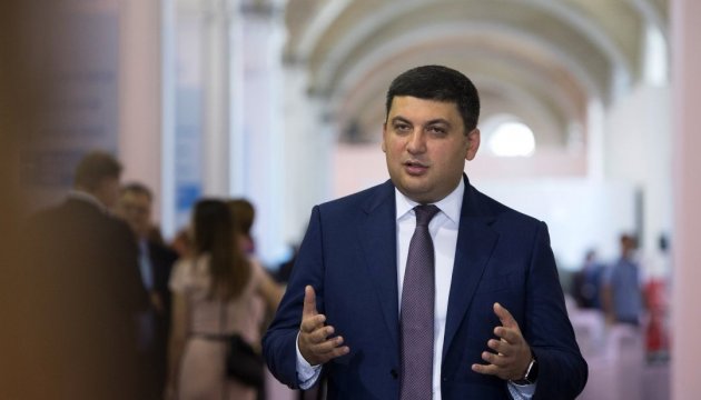 Groysman, World Bank representatives discuss strategy for development of roads in Ukraine