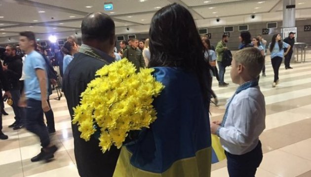 Ukrainian Paralympians return from Rio (photo, video)