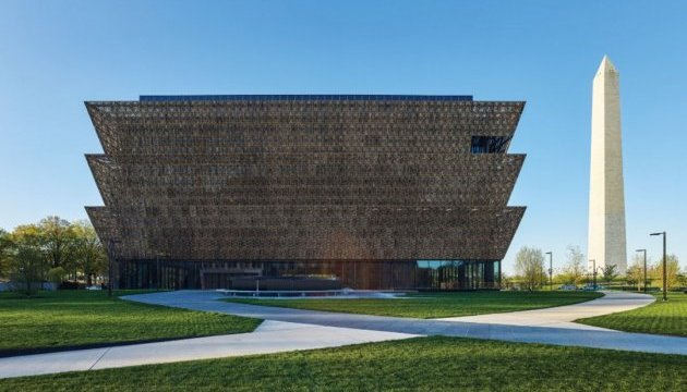 У Вашингтоні відкрився музей афро-американської історії, що будувався 13 років