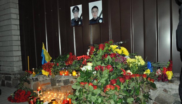 Dnipro nimmt Abschied von getöteten Polizisten
