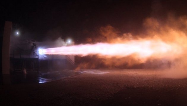 SpaceX випробувала двигун для польоту на Марс