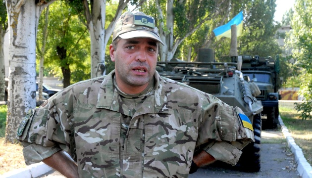 Бірюков: Компанії безкоштовно надають паливо, продукти та будматеріали армії