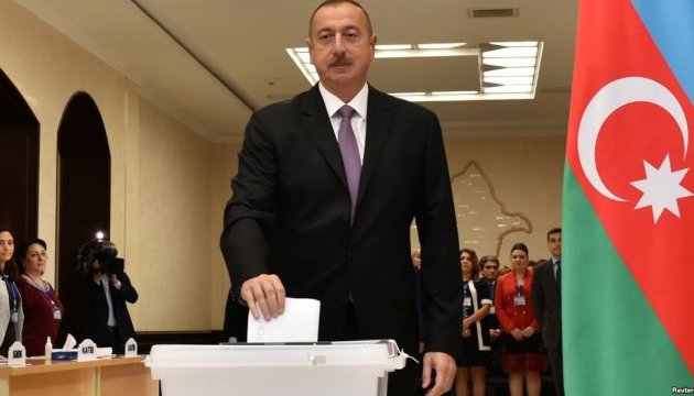 Референдум в Азербайджані не відповідав законодавству - EPDE