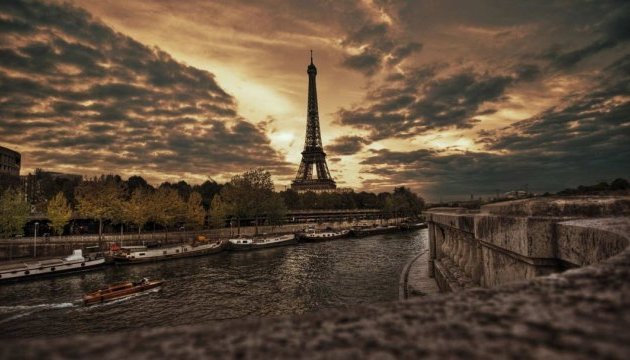Эйфелева башня Париж закат скачать