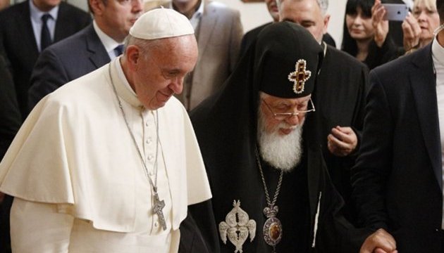 Папа Римський закликав до врегулювання конфліктів на Кавказі