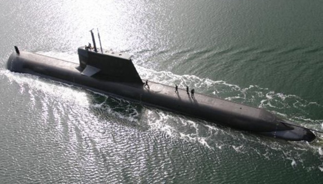 Австралія підписала з французькою DCNS перший контракт на будівництво підводних човнів