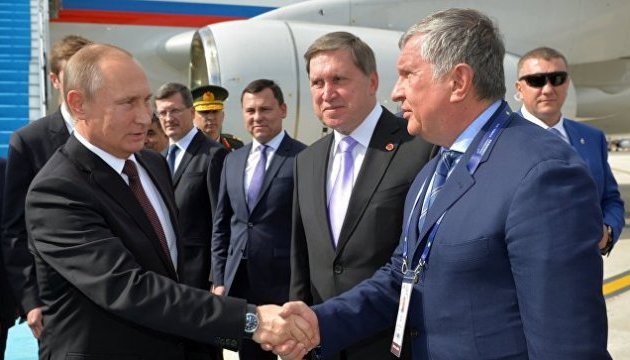 Путін прилетів до Туреччини вперше після інциденту зі збитим Су-24 