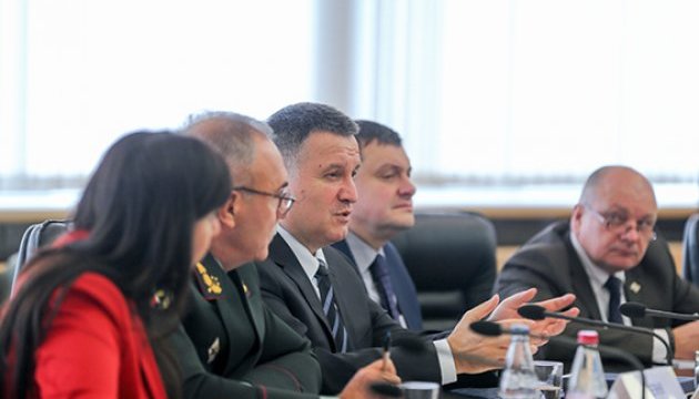 Аваков і глава Бюро нацбезпеки Польщі обговорили опір гібридній агресії