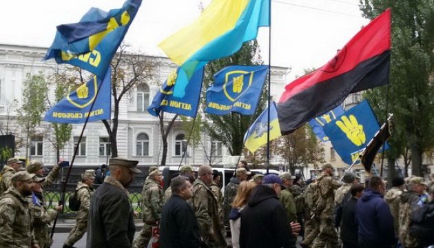 У Києві стався інцидент між учасником Маршу слави героїв і поліцейським