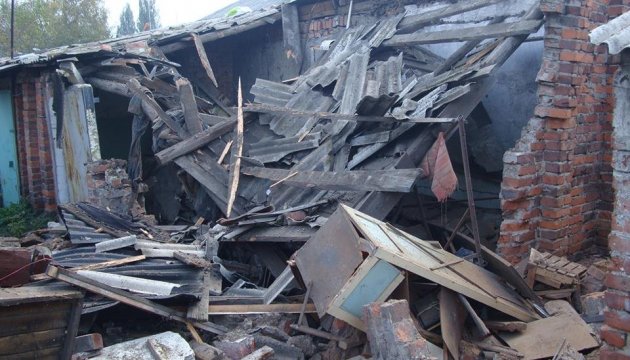 Beschuss von Marijnka: Schule und Wohnhäuser beschädigt