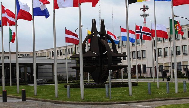 НАТО прихильна до незалежної України - Фріланд