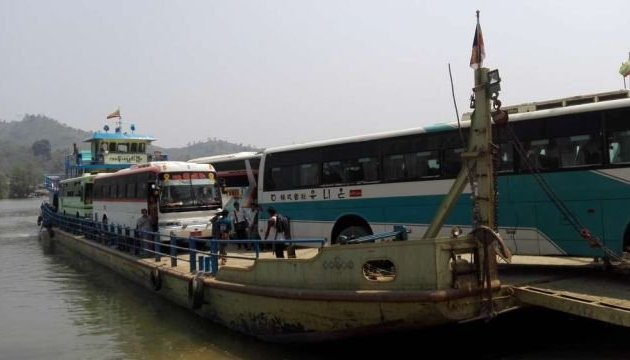 У М'янмі із затонулого порома витягнули вже 25 тіл