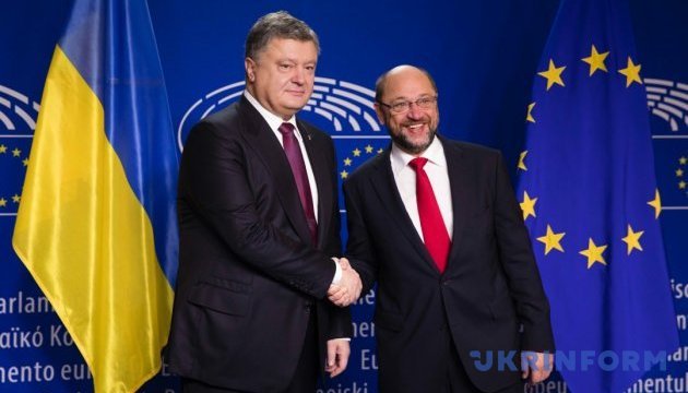 Шульц запевняє, що в ЄП є необхідні голоси для безвізу з Україною