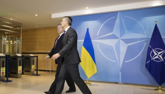 Petro Porochenko et Jens Stoltenberg présideront la Commission Ukraine-OTAN 