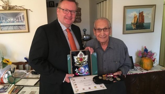 У Канаді вшанували 100-літнього українського ветерана Другої світової