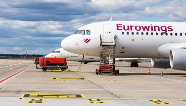 Німецька авіакомпанія Eurowings скасовує сотні рейсів через страйк пілотів
