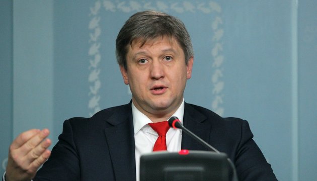 Борг Януковича: Мінфін чекає на рішення лондонського суду в квітні 