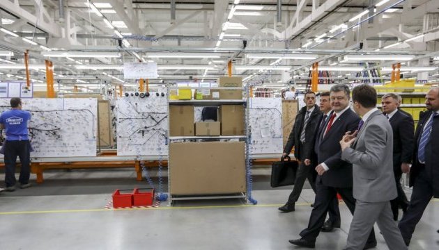 На Житомирщині запустили завод, який працює на Audi, Volkswagen та Porsche