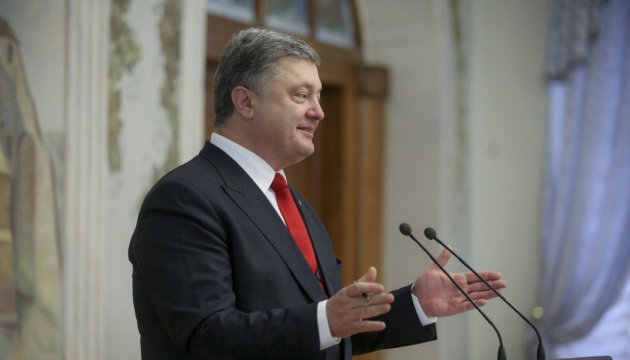 Порошенко подякував ЄС за нові санкції через «вибори» в Криму