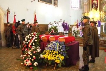 На Львівщині урочисто перепоховали вояків Війська Польського