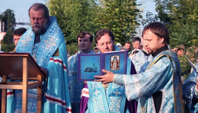 У Молдові вимагають обкладати церкву податком через її втручання у вибори