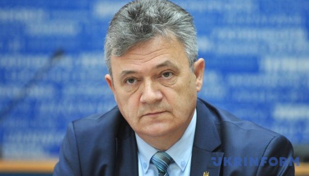 Позапарламентські партії - за повернення Україні ядерного статусу