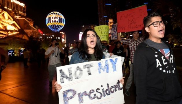 У США тривають протести проти Трампа, він називає це «несправедливістю»