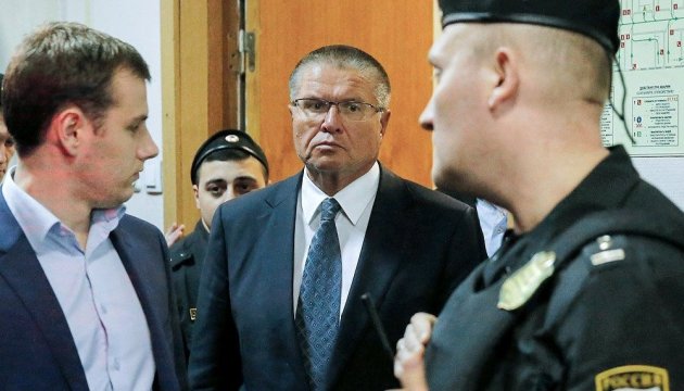Становление автократии. Из стойла в стойло - или на колбасу