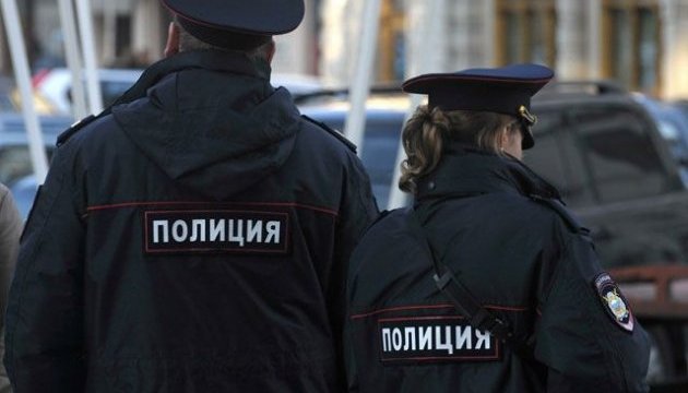 У Росії можуть заборонити поліцейським їздити за кордон – ЗМІ