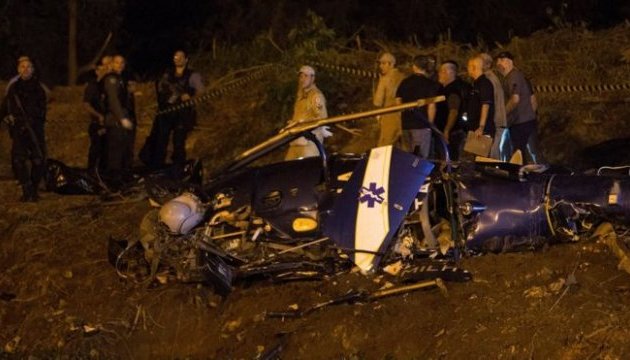 У Бразилії над фавелою збили поліцейський вертоліт