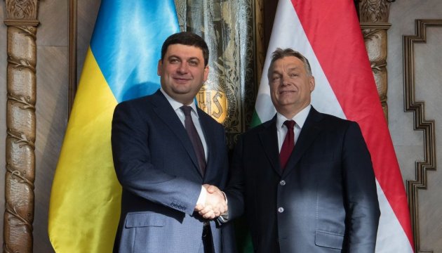 Premier begann seinen Besuch in Ungarn 