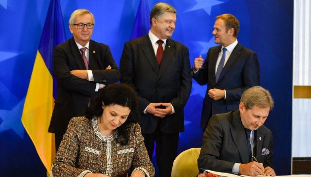 波罗申科谈乌克兰-欧盟峰会：我们就所有条款达成了共识