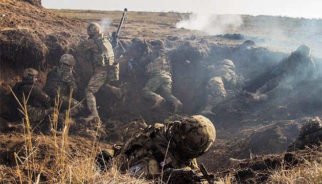 Ein Soldat stirbt bei Beschuss in Region Luhansk