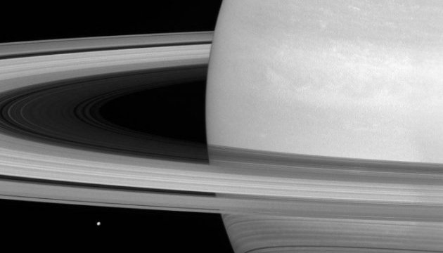 NASA показало кільця Сатурна із 