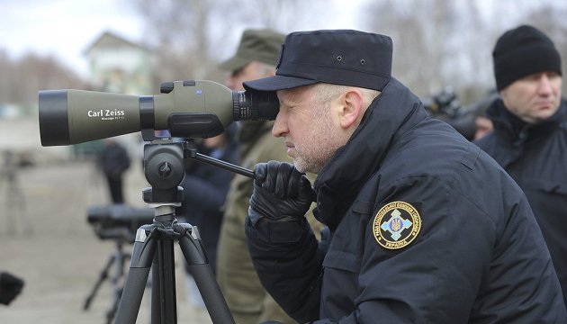 Turchynov: les missiles près de la Crimée ont atteint leurs cibles