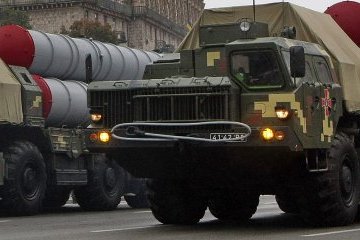 米国はウクライナへの強力な防空システム供与を模索＝米ＷＰ紙