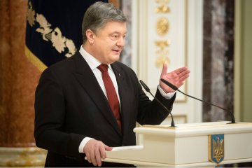 Порошенко привітав продовження європейських санкції проти Росії